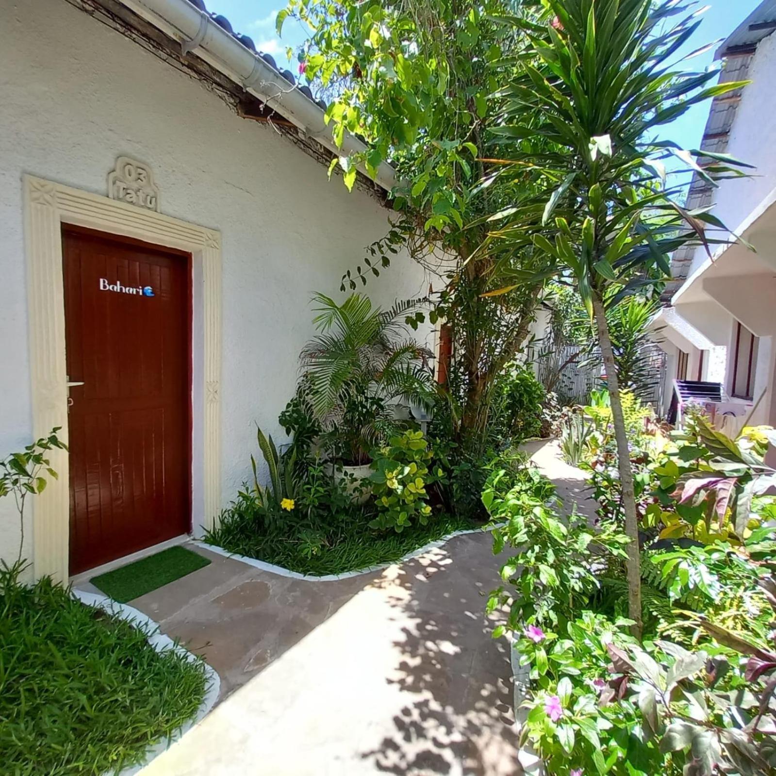 Lalasalama B&B Watamu Exterior photo